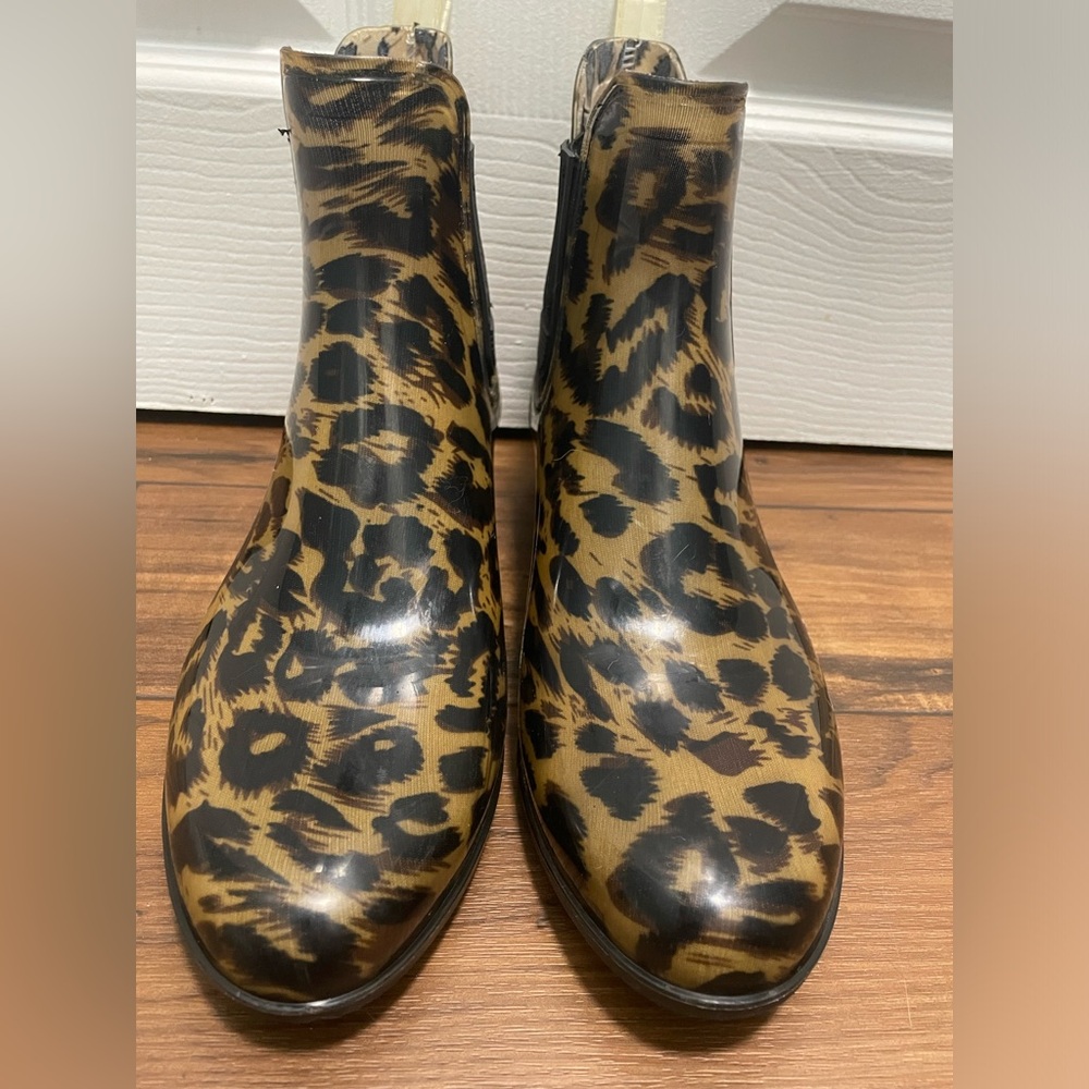 London Fog ankle rubber boots